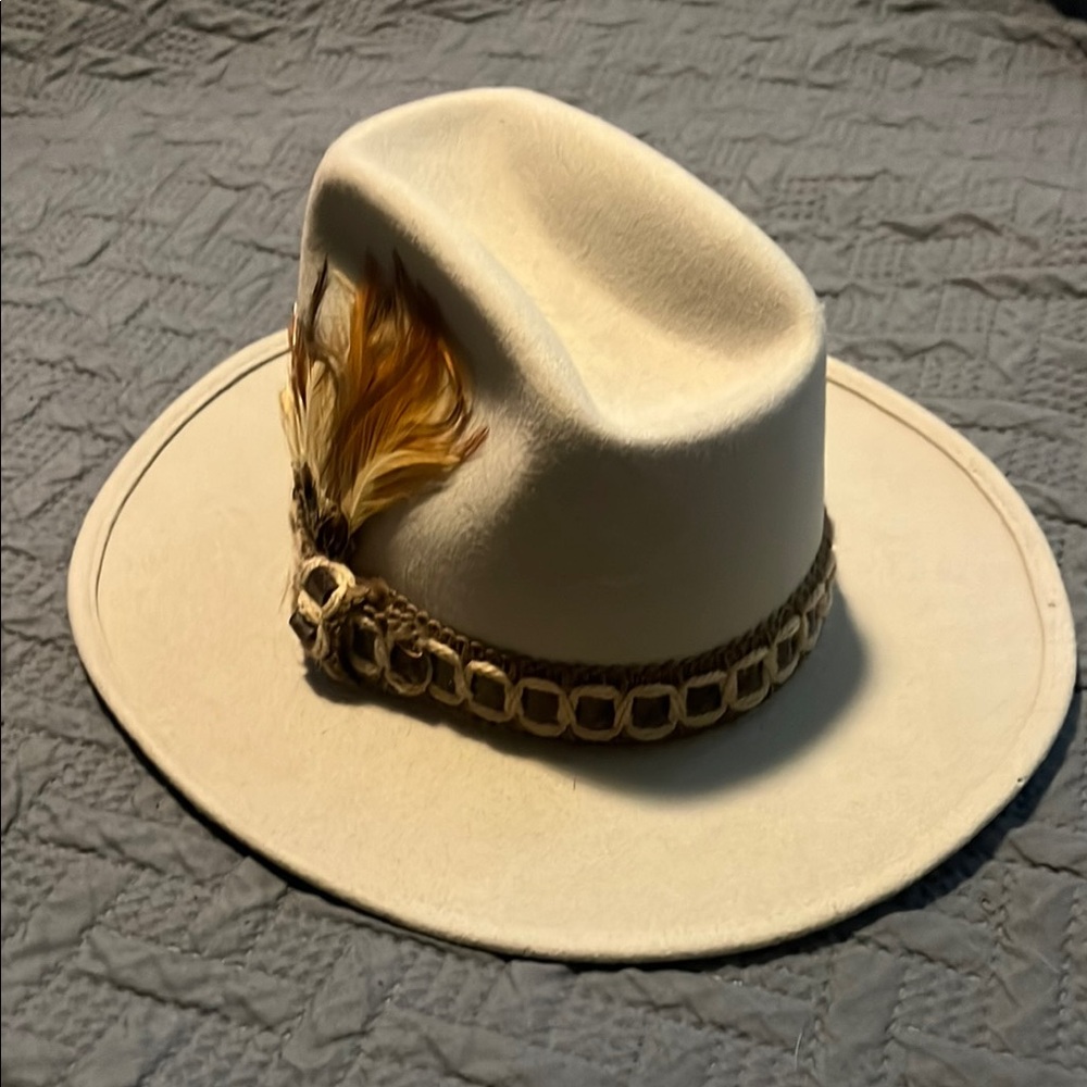Empire State Hats : 100% Wool Cream Stirrup Hat with Feather Accent - medium